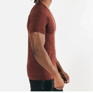 •ALPHALETE• Zenith Performance Seamless Short Sleeve Shirt